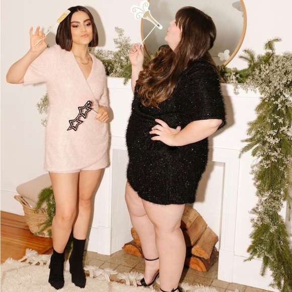 BNWT Smash + Tess' The Tinsel Skorty in Pink retails for $155. - Picture 12 of 13